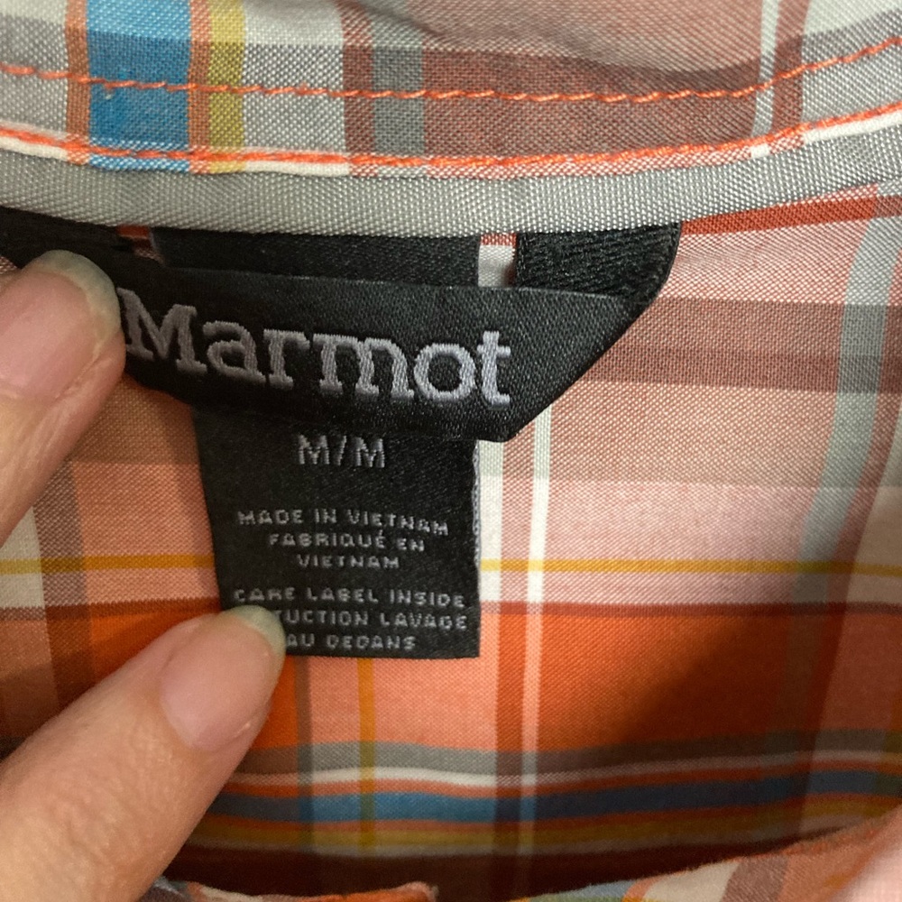Marmot orange plaid short sleeve button up shirt. Medium - Picture 4 of 5